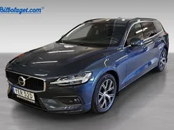 Blå Begagnad 2023 Volvo V60 Core Kombi | 349 900 kr (Marknadspris)