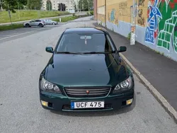 Lexus IS200