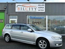 Silver Begagnad 2015 Volvo V70 Momentum Kombi | 99 900 kr (Bra pris)
