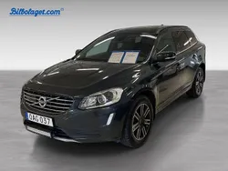 Grå Begagnad 2017 Volvo XC60 Momentum SUV | 189 000 kr (Marknadspris)