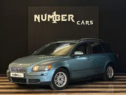 Blå Begagnad 2006 Volvo V50 Kinetic Kombi | 34 900 kr (Marknadspris)