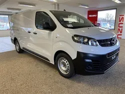 Vit (icy white) Begagnad 2023 Opel Vivaro Van | 441 000 kr