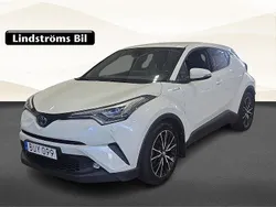 Vit Begagnad 2018 Toyota C-HR Executive SUV | 214 900 kr (Marknadspris)