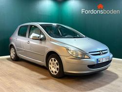 Ljusgrå Begagnad 2004 Peugeot 307 Halvkombi | 19 900 kr (Marknadspris)