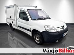 Vit Begagnad 2008 Peugeot Partner Van | 44 900 kr (Lite dyr)