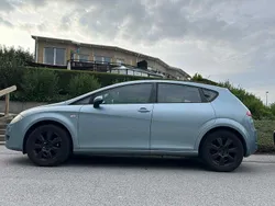 Blå Begagnad 2009 Seat Leon Halvkombi | 34 990 kr