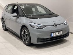 Grå (moonstone grey black) Begagnad 2023 VW ID.3 Pro Performance Halvkombi | 264 900 kr (Marknadspris)