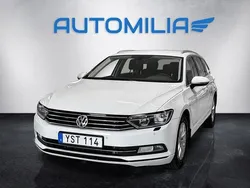 Vit Begagnad 2017 VW Passat Kombi | 174 900 kr (Marknadspris)