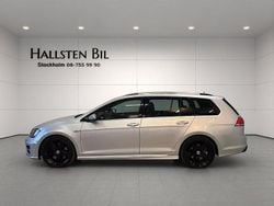 Reflex silver metallic Begagnad 2016 VW Golf VII R Kombi | 239 000 kr (Lite dyr)