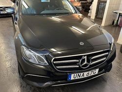 Svart Begagnad 2019 Mercedes E200 Avantgarde Kombi | 269 900 kr (Marknadspris)