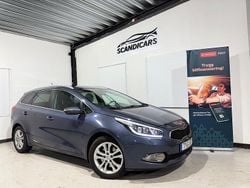 Blå Begagnad 2015 Kia Ceed Comfort Halvkombi | 79 900 kr (Marknadspris)
