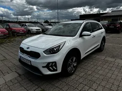 Vit Begagnad 2020 Kia Niro 2 SUV | 199 900 kr (Marknadspris)