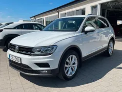 Vit Begagnad 2020 VW Tiguan SUV | 238 000 kr (Bra pris)