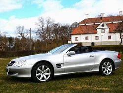 Silver met/antracit skinn Begagnad 2002 Mercedes SL500 Cab | 265 000 kr