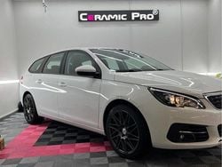 Vit Begagnad 2021 Peugeot 308 Kombi | 139 900 kr