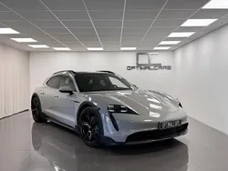 Ljusgrå Begagnad 2021 Porsche Taycan Cross Turismo Sedan | 769 900 kr (Dyr)