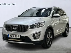 Grå Begagnad 2015 Kia Sorento 2 SUV | 209 900 kr (Marknadspris)