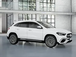 Mercedes GLA200
