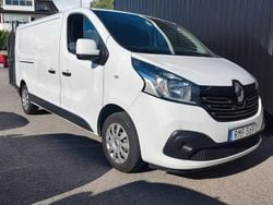 Vit Begagnad 2017 Renault Trafic Van | 158 000 kr (Marknadspris)