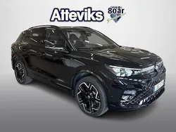 Svart Begagnad 2024 VW Tiguan R-line SUV | 539 900 kr