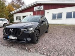 Svart Begagnad 2022 Mazda CX-60 Homura-Line SUV | 339 000 kr (Marknadspris)