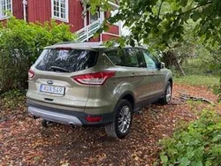 Grön Begagnad 2014 Ford Kuga Titanium SUV | 76 500 kr (Superpris)