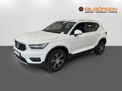 Vit Begagnad 2020 Volvo XC40 Momentum SUV | 279 900 kr (Dyr)