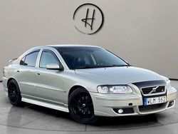 Ljusbrun Begagnad 2004 Volvo S60 Momentum Sedan | 59 900 kr (Dyr)