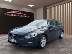 Grå Begagnad 2018 Volvo V60 Kinetic Kombi | 168 900 kr (Bra pris)