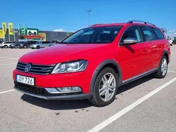 Röd Begagnad 2015 VW Passat Alltrack Kombi | 104 000 kr (Superpris)