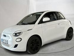 Vit Begagnad 2022 Fiat 500e Cab | 189 000 kr (Superpris)