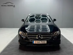 Svart Begagnad 2018 Mercedes E220 Avantgarde Kombi | 129 900 kr (Dyr)