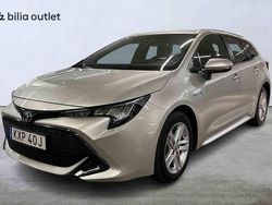Silver Begagnad 2022 Toyota Corolla Kombi | 229 900 kr