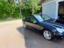 Svart Begagnad 2007 Mercedes C230 Classic Kombi | 59 000 kr