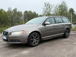 Grå Begagnad 2008 Volvo V70 Momentum Kombi | 69 900 kr (Bra pris)