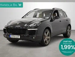 Svart Begagnad 2018 Porsche Cayenne Platinum Edition SUV | 379 900 kr (Marknadspris)