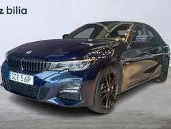 Blå Begagnad 2022 BMW 330e M Sport Sedan | 384 900 kr (Marknadspris)