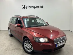 Röd Begagnad 2006 Volvo V50 Kinetic Kombi | 39 990 kr (Lite dyr)