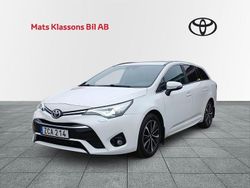 Vit Begagnad 2017 Toyota Avensis Touch Kombi | 169 000 kr (Marknadspris)