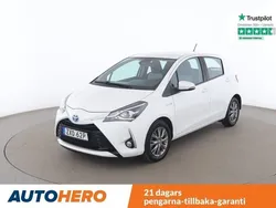 Vit Begagnad 2020 Toyota Yaris Hybrid Active Halvkombi | 164 000 kr (Bra pris)
