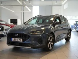 Blå (chrome blue) Begagnad 2023 Ford Focus Active Kombi | 234 900 kr (Marknadspris)