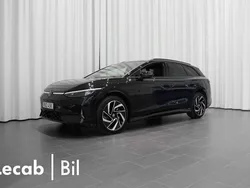 Svart (grenadilla black metallic) Ny 2025 VW ID.7 GTX Sedan | 710 500 kr (Marknadspris)