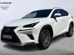 Vit Begagnad 2019 Lexus NX300h Executive Line SUV | 309 000 kr (Marknadspris)