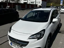 Vit Begagnad 2015 Opel Corsa Enjoy Halvkombi | 70 000 kr (Marknadspris)