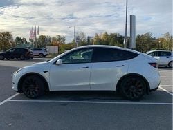 Begagnad 2023 Tesla Model Y Performance SUV | 384 750 kr (Superpris)