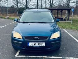 Begagnad 2007 Ford Focus Halvkombi | 16 500 kr (Bra pris)