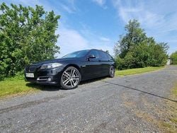 Svart Begagnad 2015 BMW 530 M Sport Kombi | 164 900 kr (Superpris)