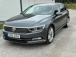 Grå Begagnad 2015 VW Passat Kombi | 120 000 kr (Superpris)