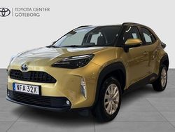Gul Begagnad 2024 Toyota Yaris Cross Active SUV | 269 900 kr (Marknadspris)