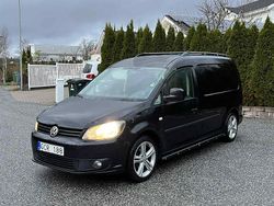 Svart Begagnad 2011 VW Caddy Maxi Minibuss | 54 900 kr (Marknadspris)